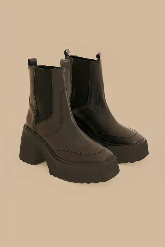 Black Block Heel Chelsea Boot Women FARM Rio Boots and Sneakers Black Block Heel Chelsea Boot Women FARM Rio Boots and Sneakers