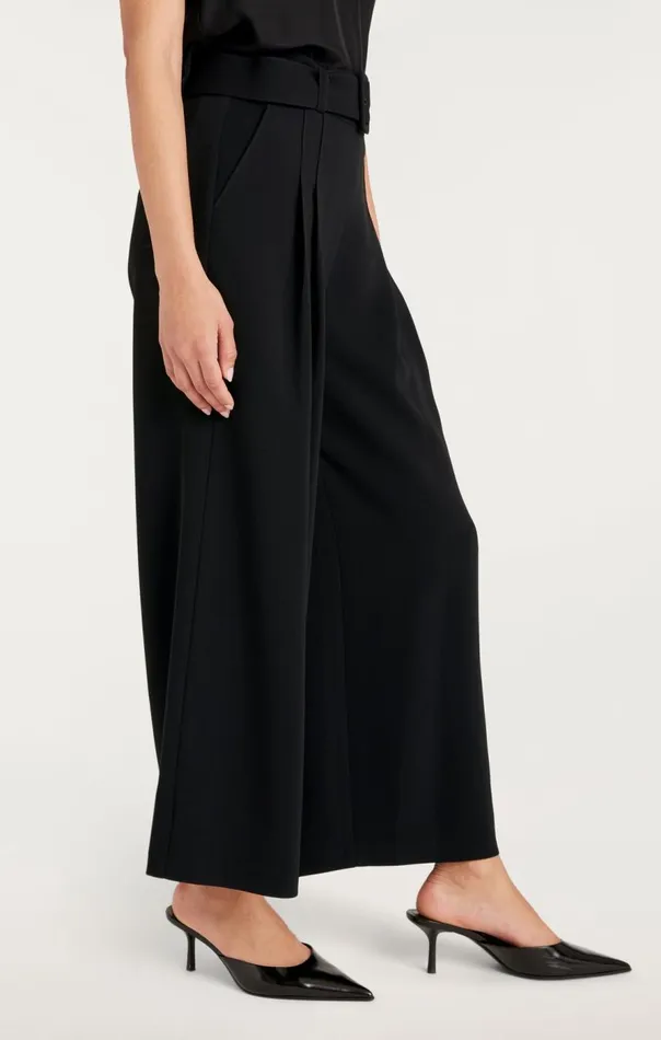 Cinq Sept Cropped Shauna Pant Black Women Pants