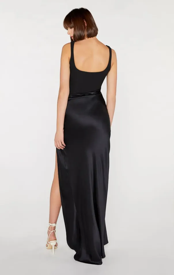 Cinq Sept Marian Gown Black Women Cocktail and Evening