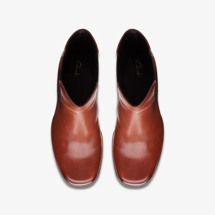 Clarks Chelsea Boots Pique Up Dark Tan Leather 8211 Women