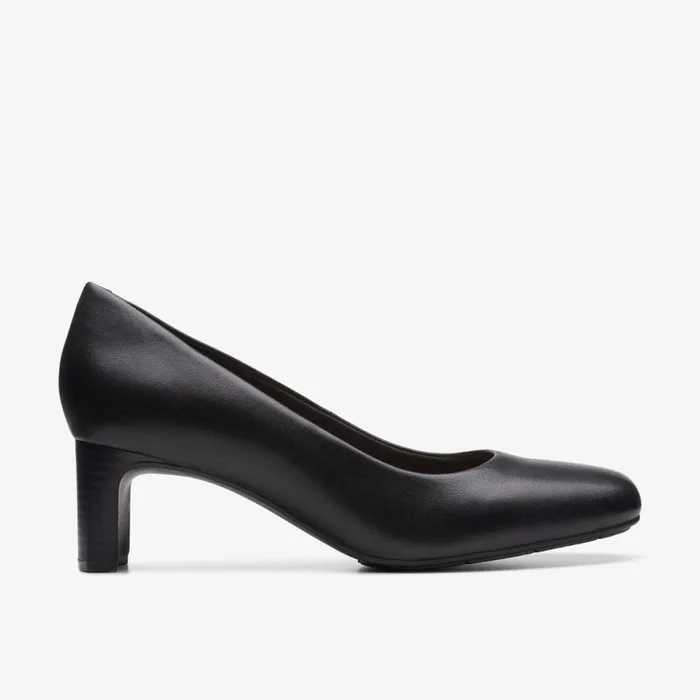 Clarks Wide Fit Shoes Kyndall Iris Black Leather 8211 Women