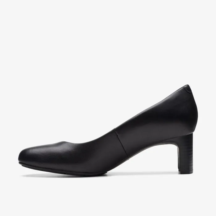 Clarks Wide Fit Shoes Kyndall Iris Black Leather 8211 Women