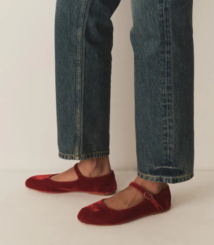 DEN Shoes Women Mary Jane Slipper Ruby Velvet