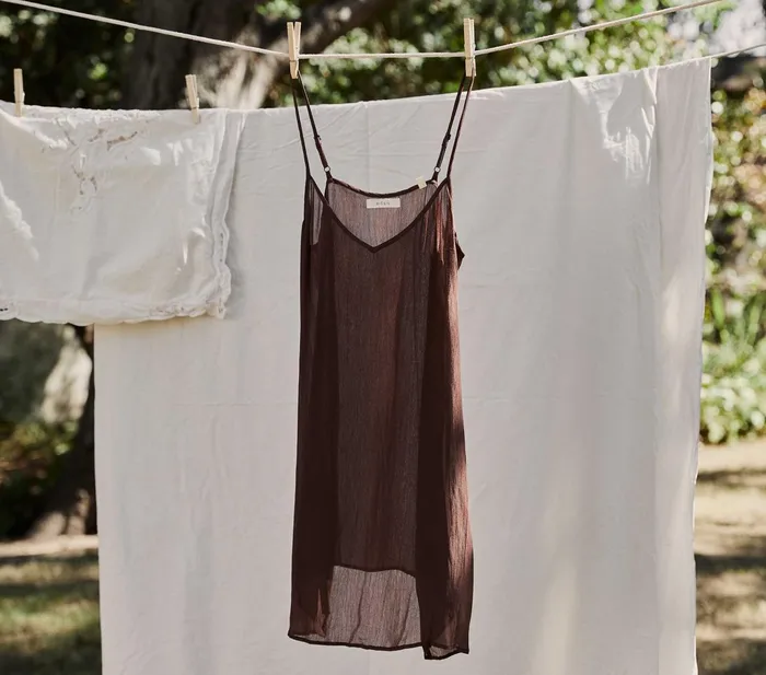 DEN Slips Women Short Deep VNeck Slip Umber