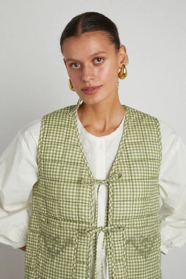 Damson Madder Gilets Women Arte Reversible Tie Gilet 8211 Green Gingham