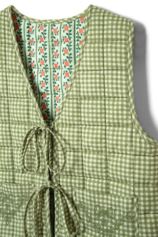 Damson Madder Gilets Women Arte Reversible Tie Gilet 8211 Green Gingham