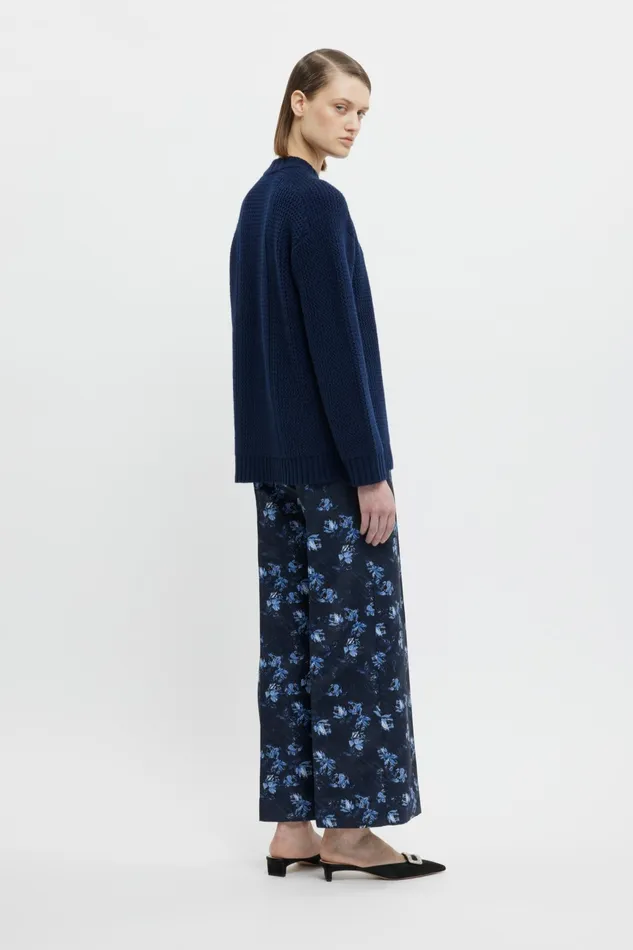 Emilia Wickstead Daffy Trousers In Ditsy Rose On Navy Taffeta Faille Women Trousers Emilia Wickstead Daffy Trousers In Ditsy Rose On Navy Taffeta Faille Women Trousers