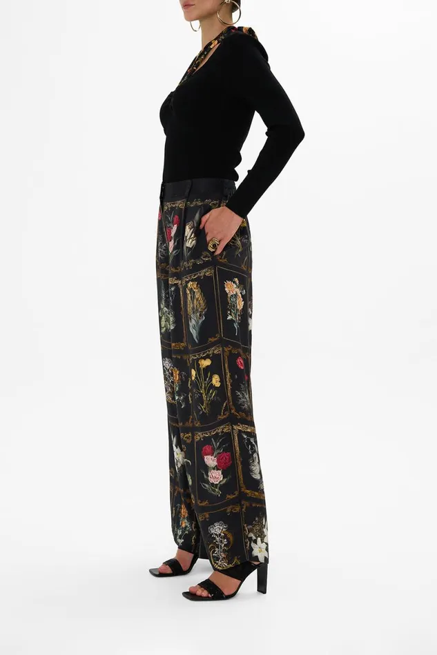 FITTED KNIT TOP WITH SILK TIE MAGIC IN THE MANUSCRIPTS Magic In The Manuscripts Womens Camilla Knitwear