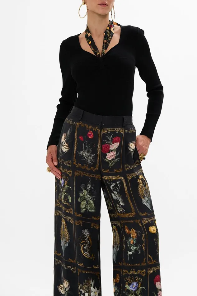 FITTED KNIT TOP WITH SILK TIE MAGIC IN THE MANUSCRIPTS Magic In The Manuscripts Womens Camilla Knitwear