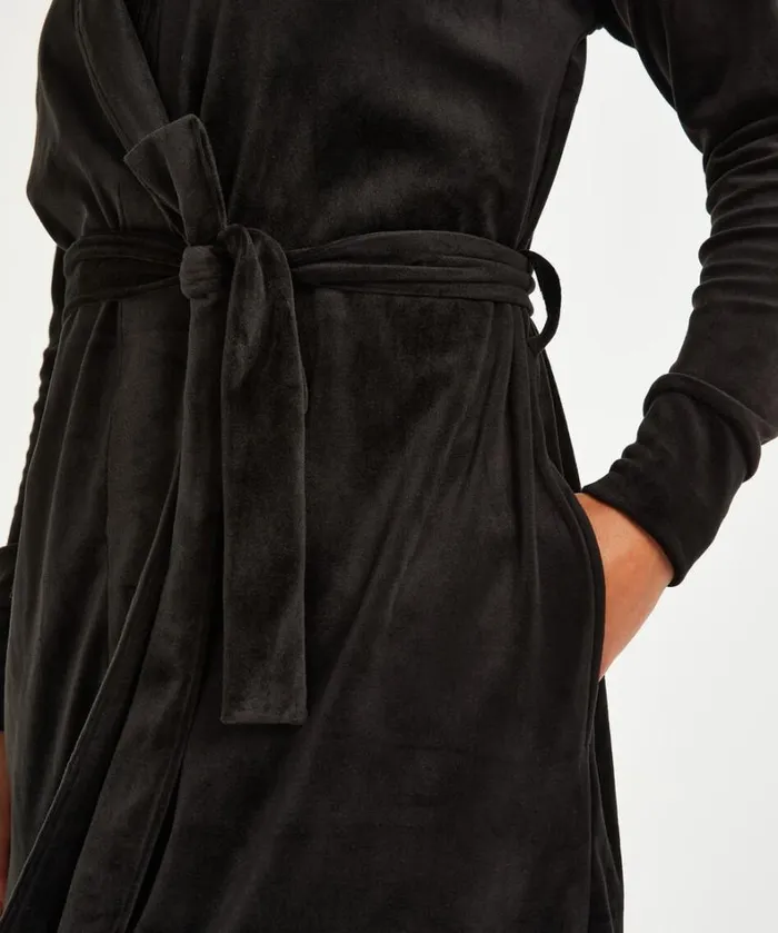 Hunkemller Velvet Bathrobe 8211 Black Black 8211 Women Hunkemller Velvet Bathrobe 8211 Black Black 8211 Women
