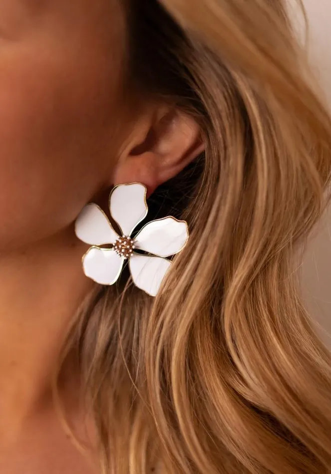 Jewelry and Accessories Earrings Easy Clothes Golden Tyana Earrings