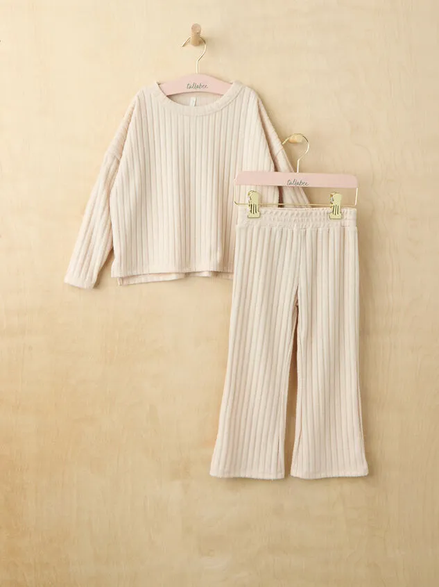 Kayleigh Cozy Top And Pants Set By Rylee Cru Shell Girl Altar039d State Bottoms