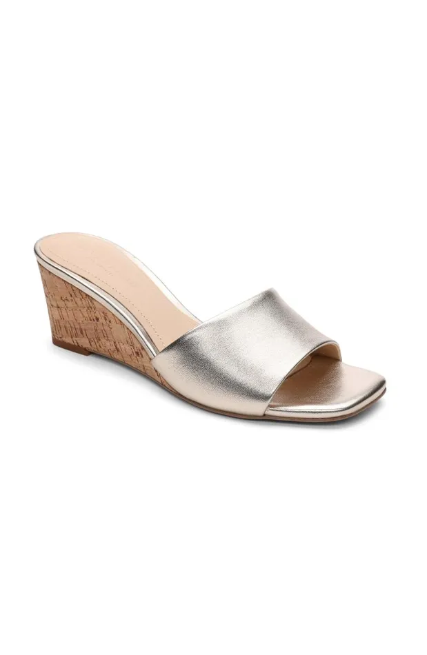 Liverpool Los Angeles Mules FLOWERS WEDGE MULE Gold 8211 Womens