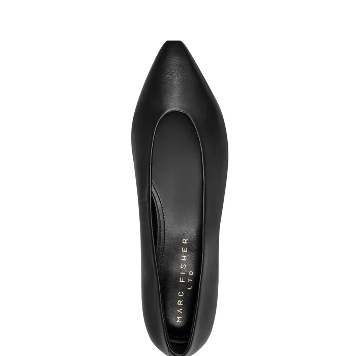 Loafers and Flats Gunner Pointed Toe Flat Black Leather 8211 Marc Fisher Women