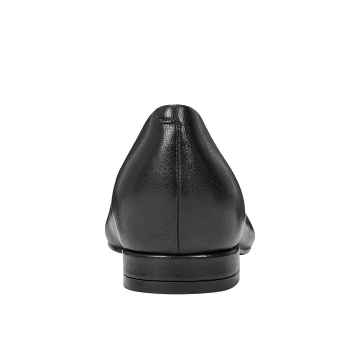 Loafers and Flats Gunner Pointed Toe Flat Black Leather 8211 Marc Fisher Women