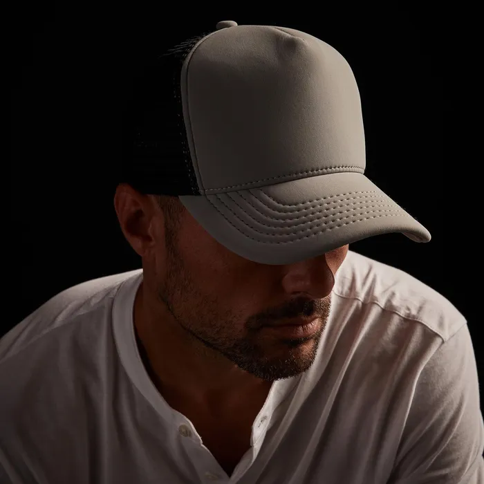 MEN James Perse HATS Scuba Trucker Hat Pale Grey