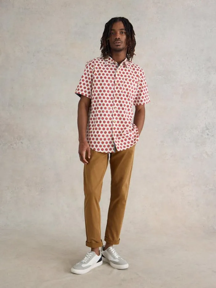 Men SHIRTS White Stuff Retro Spot Printed SS Shirt Red Print