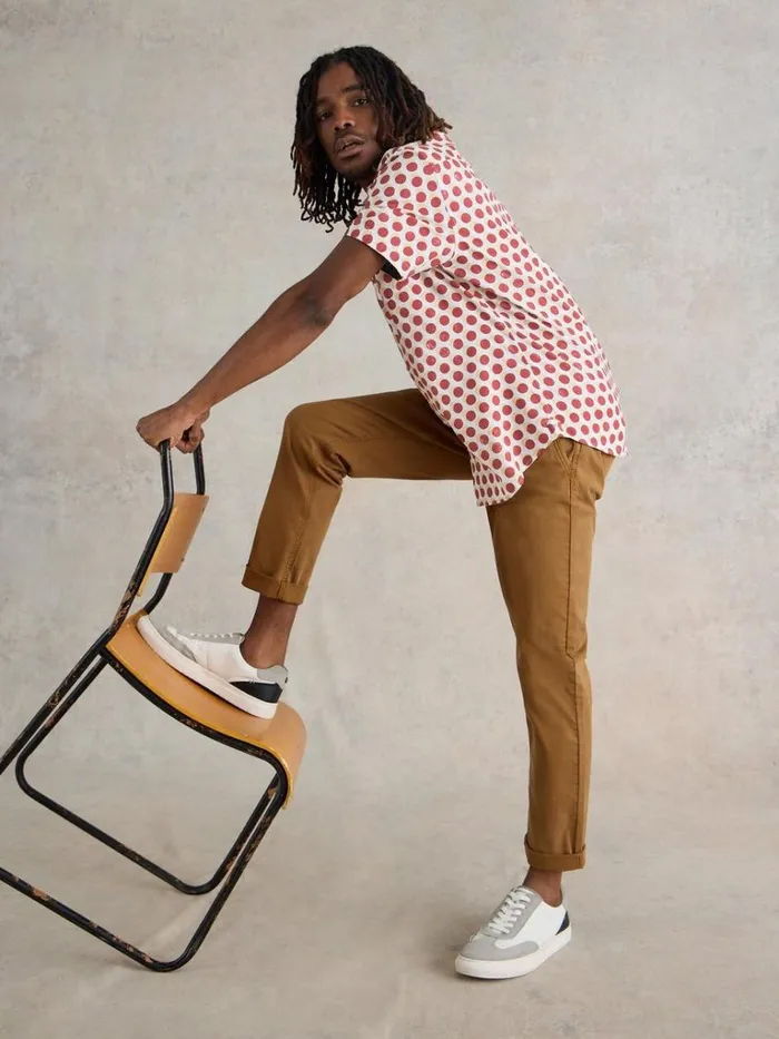 Men SHIRTS White Stuff Retro Spot Printed SS Shirt Red Print Men SHIRTS White Stuff Retro Spot Printed SS Shirt Red Print