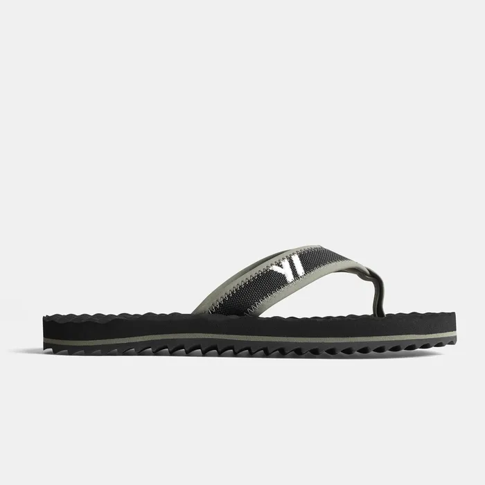 MENWOMEN James Perse Kids Footwear YOSEMITE Sport Flip Flop Kids Blackgrey