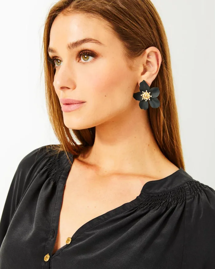One Size Fits All Gifts Home and GiftsWomen Lilly Pulitzer Oversized Orchid Earrings Onyx