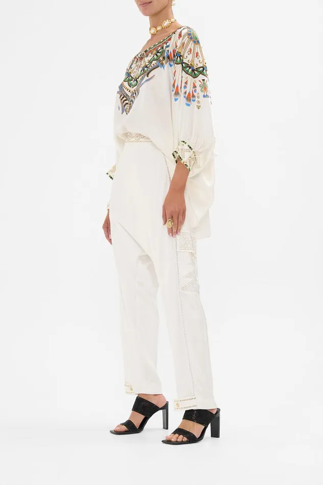 RAGLAN SLEEVE BLOUSE WITH CUFF VALLEY OF THE QUEENS Valley Of The Queens Womens Camilla Blouses and Shirts