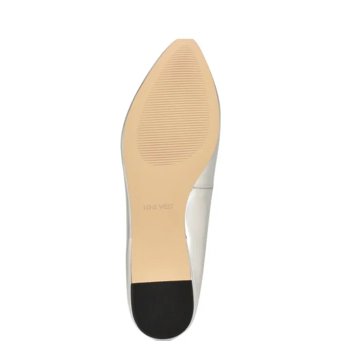 Speakup Almond Toe Flats Silver Women Nine West Flats Speakup Almond Toe Flats Silver Women Nine West Flats