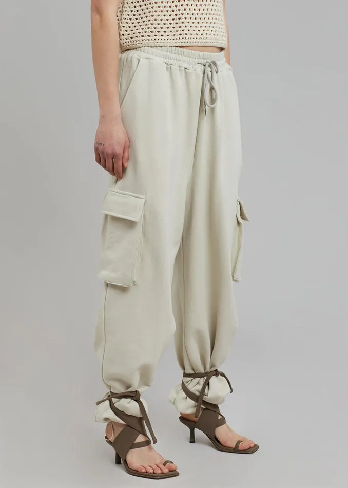 The Frankie Shop Chava Cargo Joggers 8211 Birch Shop Bottoms