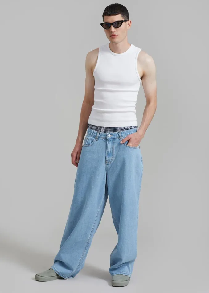 The Frankie Shop Connor Jeans 8211 Worn Wash Shop Clothing