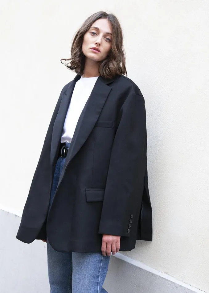 The Frankie Shop Frankie Oversized Boyfriend Blazer 8211 Black Shop Outerwear