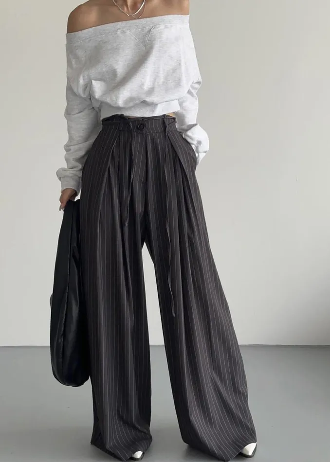 The Frankie Shop Gine Cropped Sweatshirt 8211 Grey Melange Shop Tops