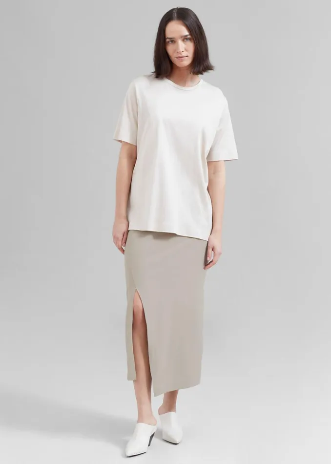 The Frankie Shop Joy Side Slit Midi Skirt 8211 Beige Shop Bottoms