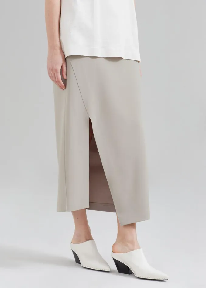 The Frankie Shop Joy Side Slit Midi Skirt 8211 Beige Shop Bottoms