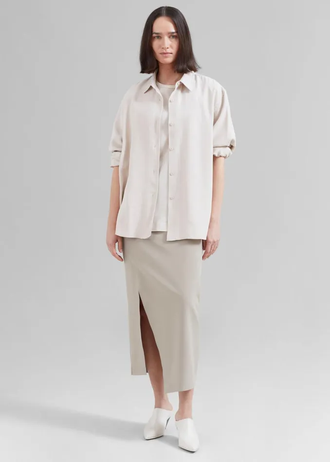 The Frankie Shop Joy Side Slit Midi Skirt 8211 Beige Shop Bottoms