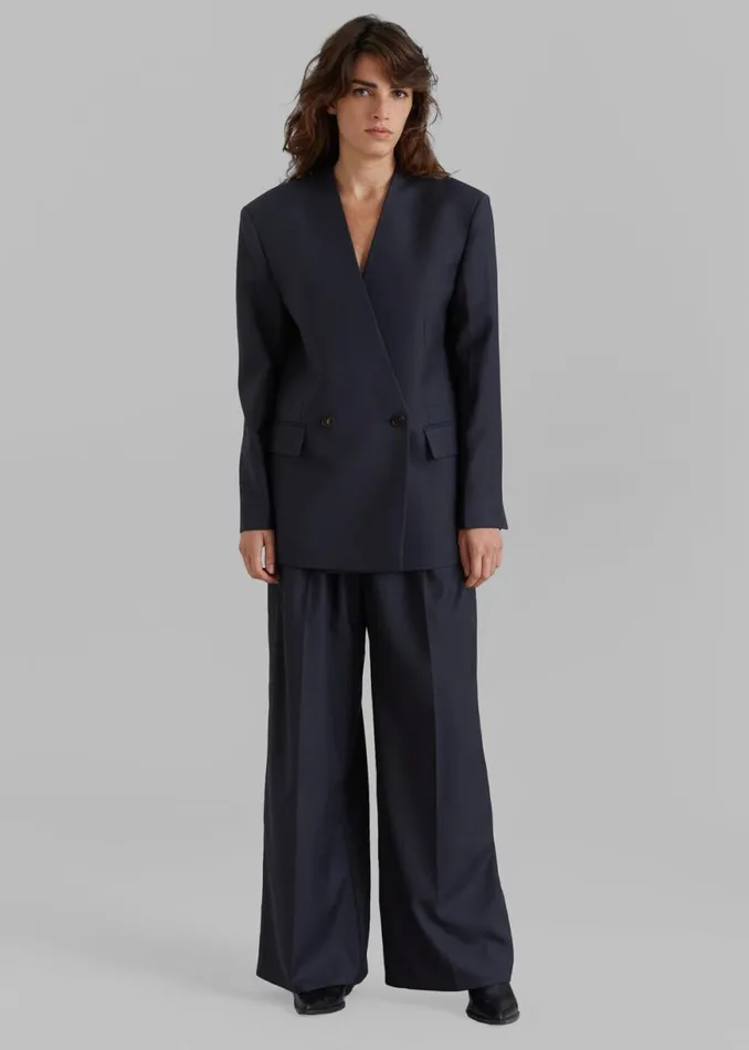 The Frankie Shop Lyxe Belted Pants 8211 Charcoal Shop Bottoms