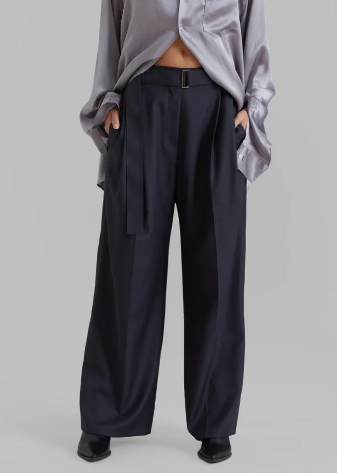 The Frankie Shop Lyxe Belted Pants 8211 Charcoal Shop Bottoms
