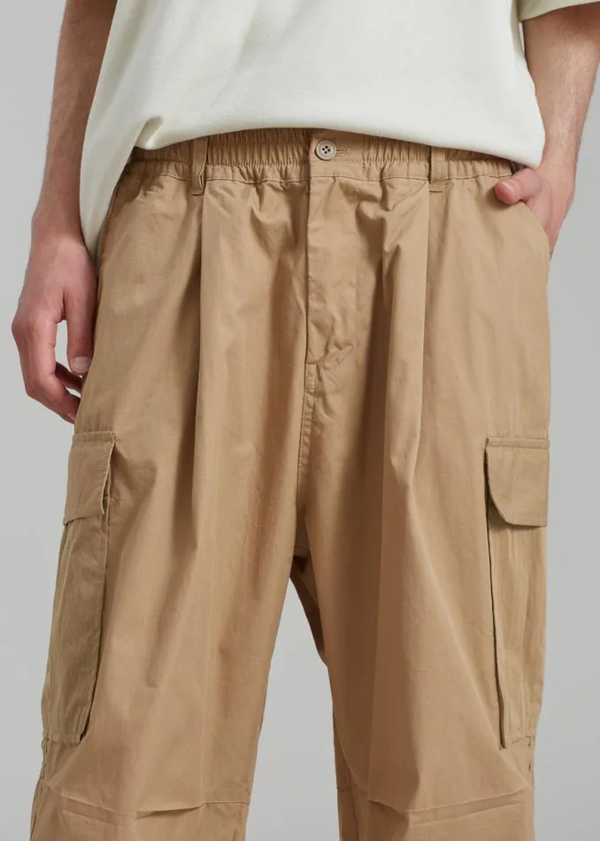 The Frankie Shop Stu Colorblock Cargo Pants 8211 Tan Shop Clothing