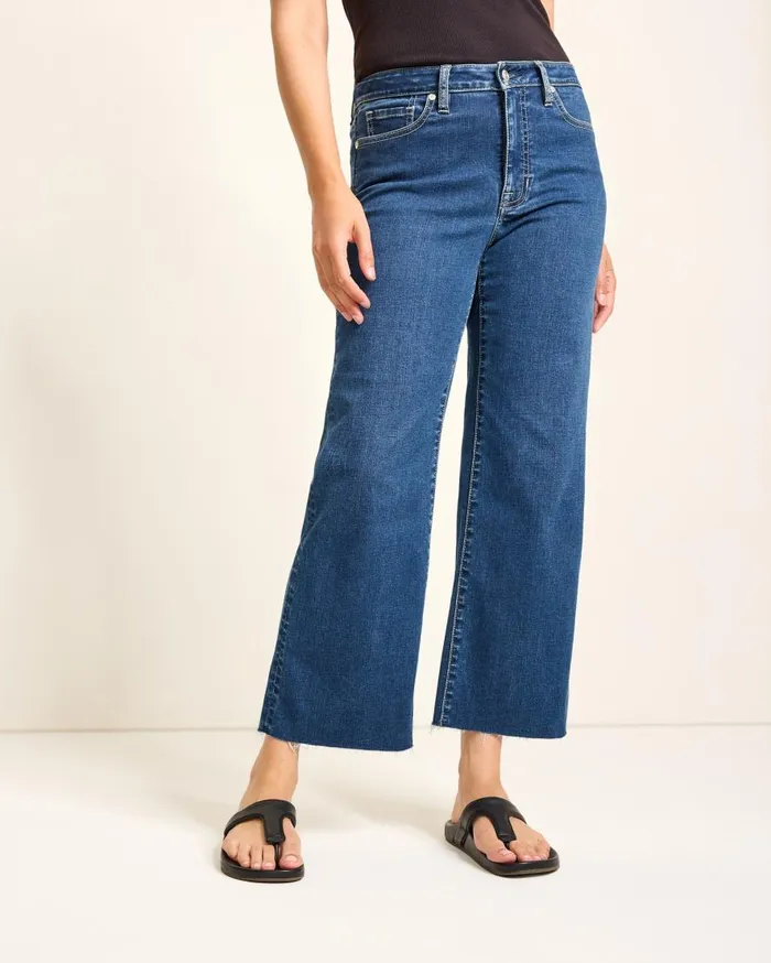 Tommy Bahama Jeans HighRise Cropped WideLeg Jeans Sunset Blue Wash 8211 Women Tommy Bahama Jeans HighRise Cropped WideLeg Jeans Sunset Blue Wash 8211 Women