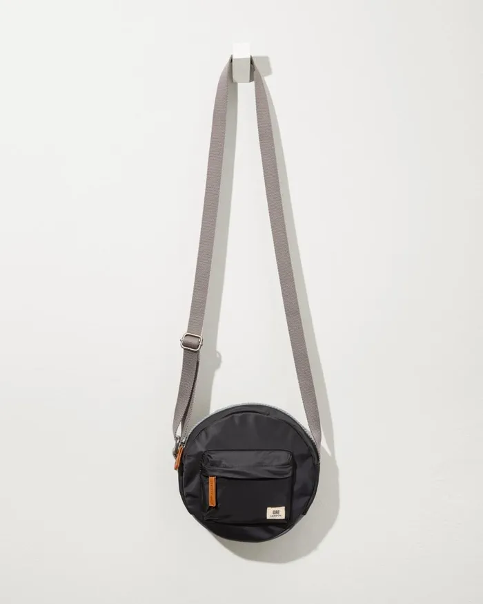 Tommy Bahama Luggage and Travel Paddington Black Crossbody Bag Black 8211 MenBeach and Home Tommy Bahama Luggage and Travel Paddington Black Crossbody Bag Black 8211 MenBeach and Home