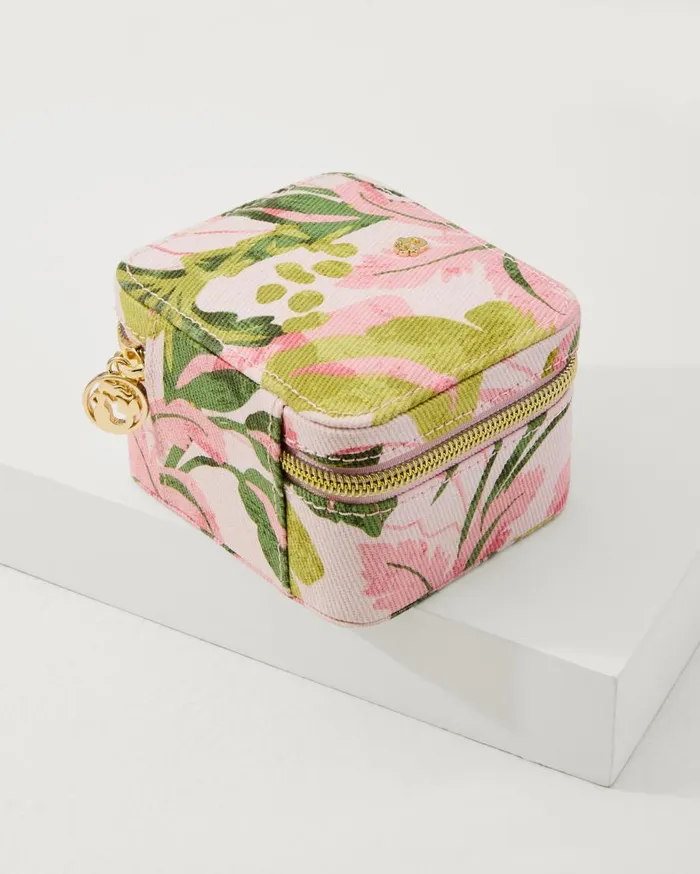 Tommy Bahama Luggage and Travel Palm Paradise Stow and Go Jewelry Travel Case Spartinapalm Paradise 8211 WomenBeach and Home Tommy Bahama Luggage and Travel Palm Paradise Stow and Go Jewelry Travel Case Spartinapalm Paradise 8211 WomenBeach and Home
