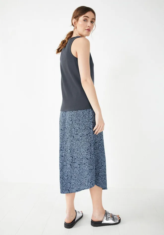 Tops and TShirts Women Hush Larissa Buttoned Vest Ebony