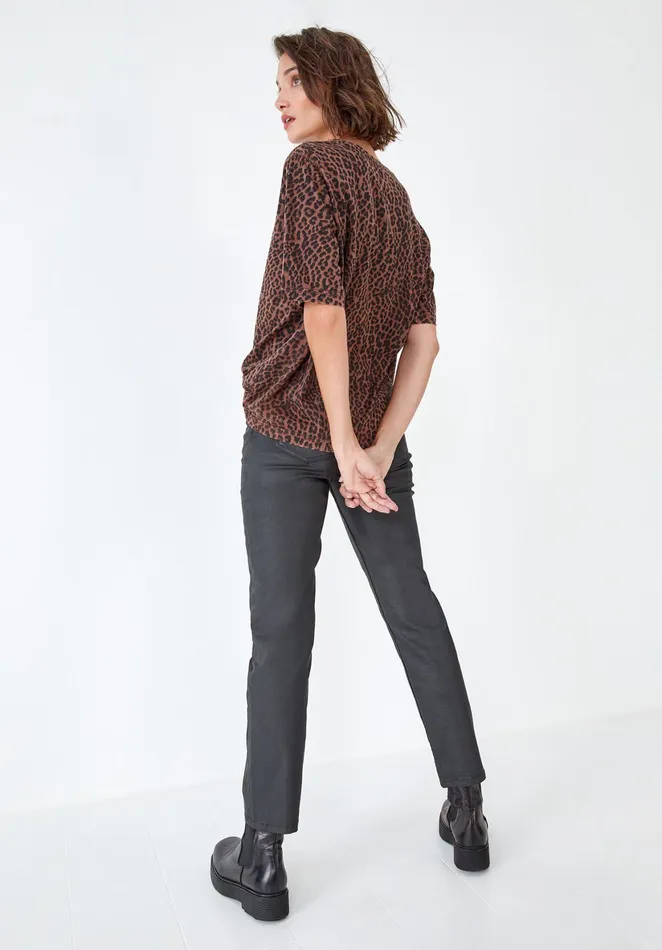 Tops and TShirts Women Hush Leopard Oversized TShirt True Leopardbrown