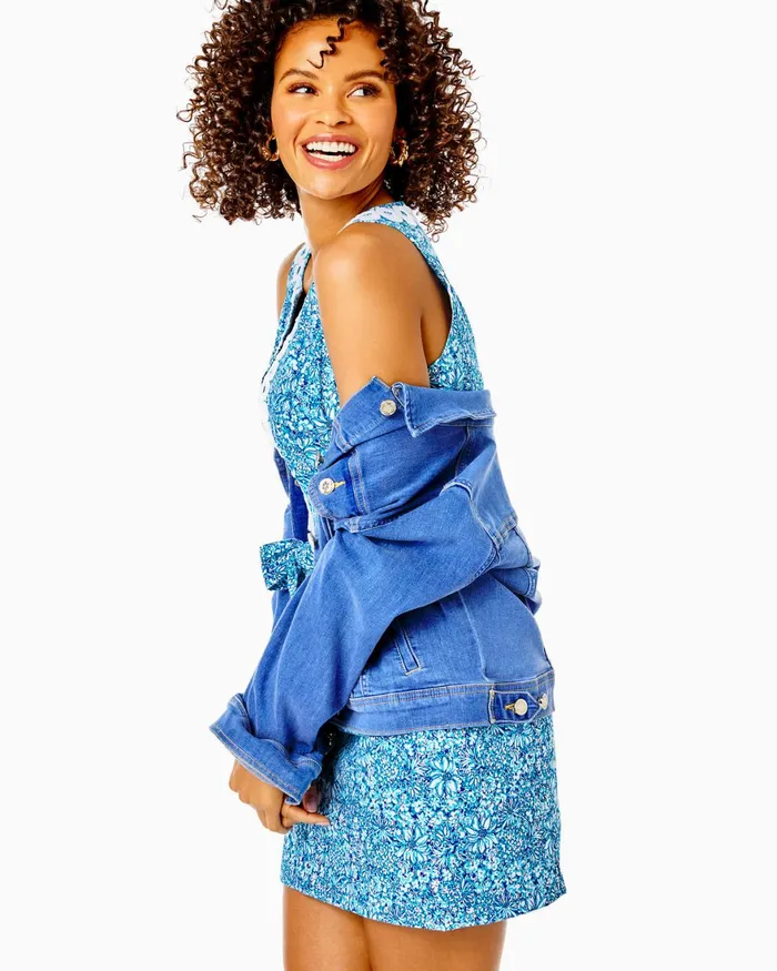 Tops Women Lilly Pulitzer Seaspray Denim Jacket Caribbean Blues Wash Tops Women Lilly Pulitzer Seaspray Denim Jacket Caribbean Blues Wash