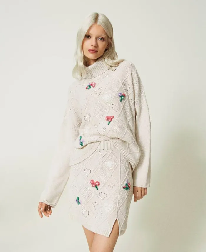 Twinset Skirts Treeblend Yarn Miniskirt With Handmade Embroidery Pale Cream 8211 Clothing