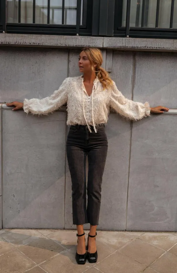 Women039s Clothing Blouses Easy Clothes Ecru Gorgia Blouse Women039s Clothing Blouses Easy Clothes Ecru Gorgia Blouse