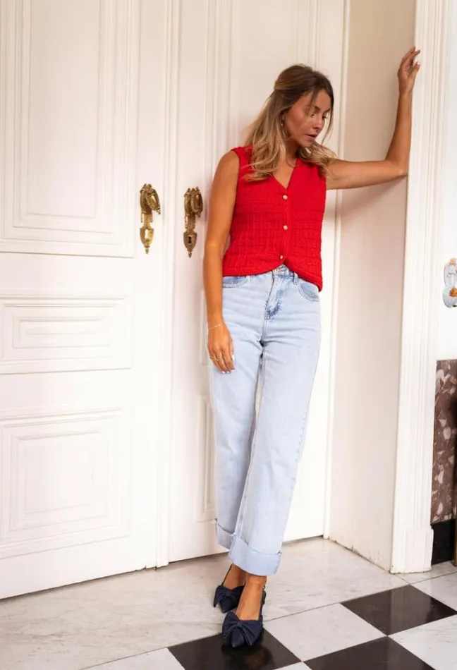 Women039s Clothing Cardigans Easy Clothes Red Blake Sleeveless Cardigan Women039s Clothing Cardigans Easy Clothes Red Blake Sleeveless Cardigan