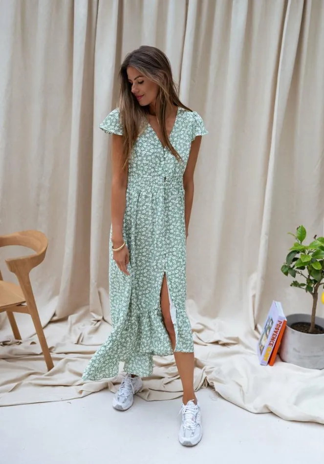 Women039s Clothing Dresses Easy Clothes Green Gaella Dress With Flowers Women039s Clothing Dresses Easy Clothes Green Gaella Dress With Flowers