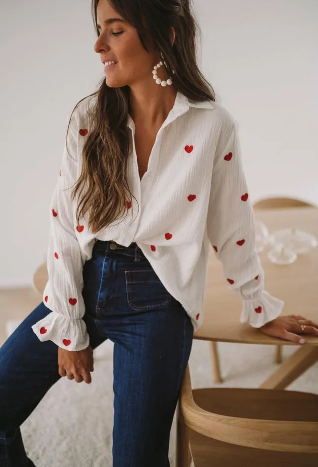 Women039s Clothing Shirts Easy Clothes White Vicky Shirt With Red Hearts