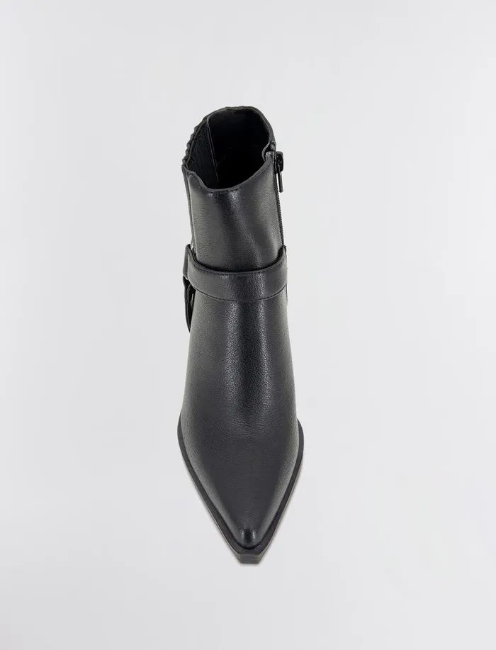 Women BCBGeneration BCBG Black Cassidy Bootie Black