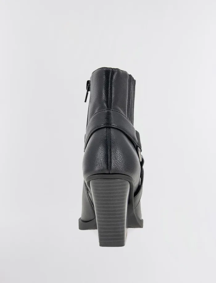 Women BCBGeneration BCBG Black Cassidy Bootie Black