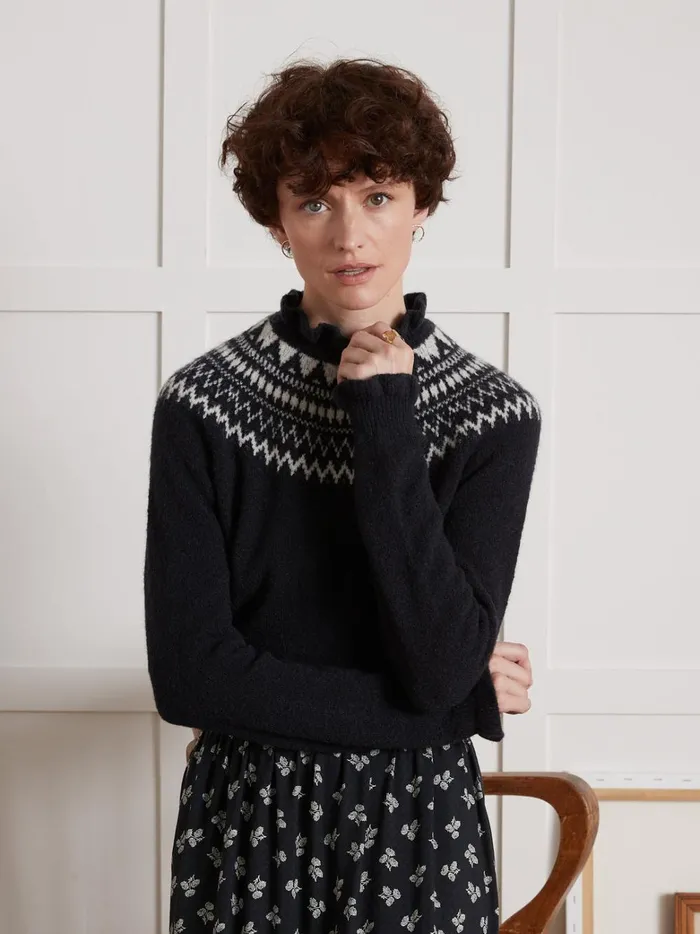 Women Clothing Cyrillus Jacquard Sweater With Ruffled Neckline Navy Noir